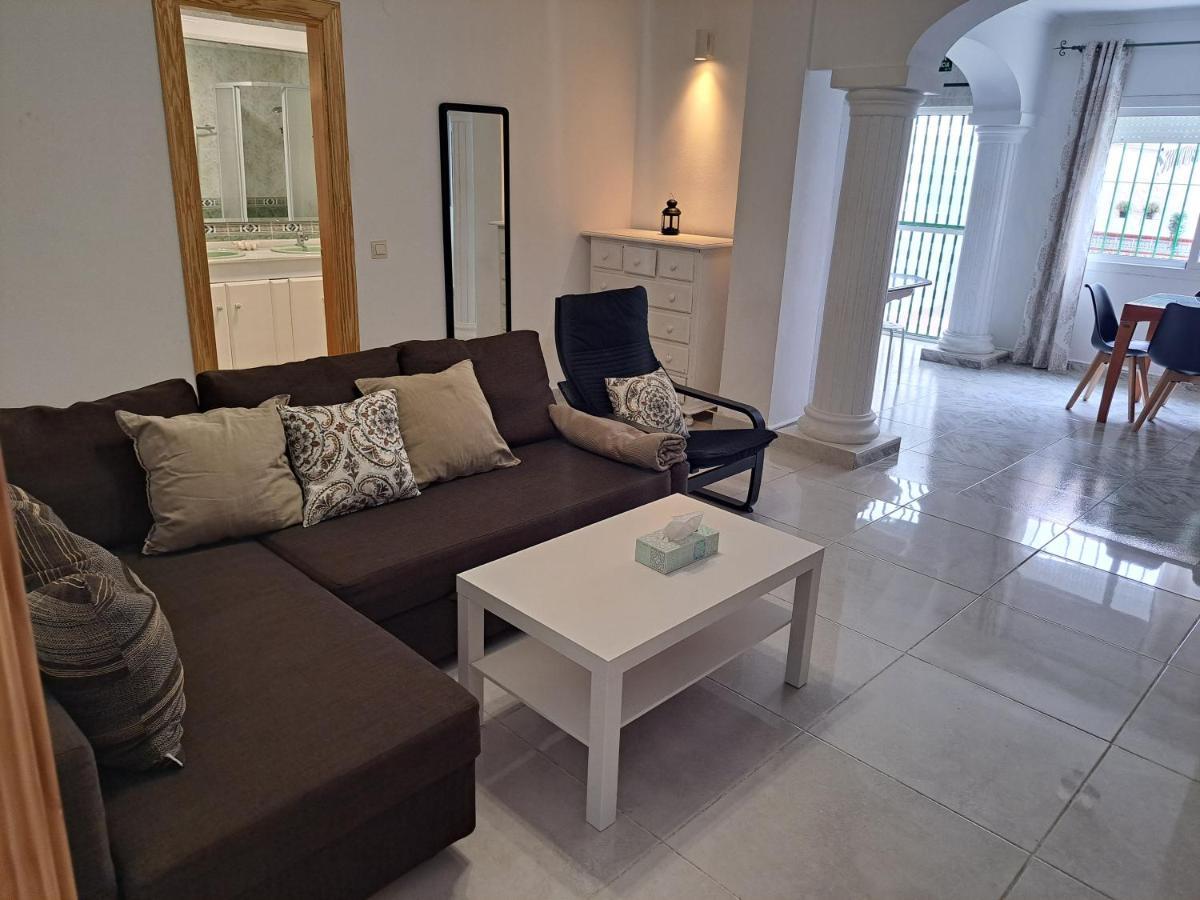 Vakantiehuis Spacious In Noelia With Private Pool, Garden & Parking *