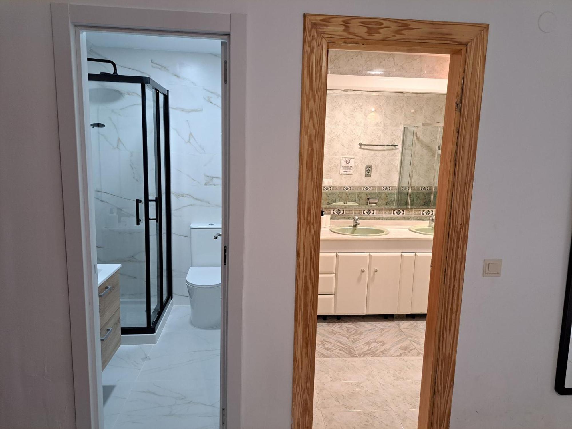 Spacious In Noelia With Private Pool, Garden & Parking Vakantiehuis Benalmádena