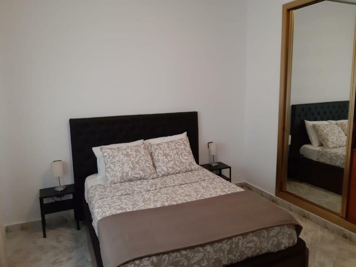 Spacious In Noelia With Private Pool, Garden & Parking Benalmádena